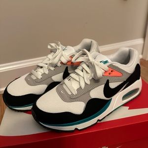 Nike airmax sneakers